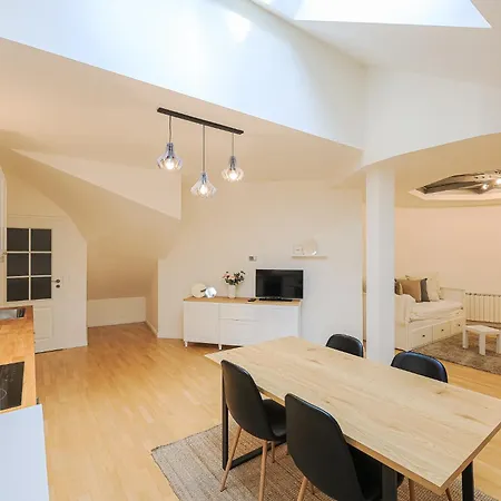 Stevan Apartamento Praga